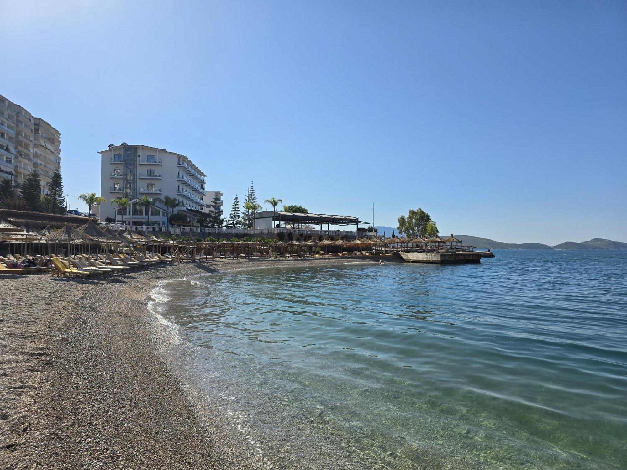 Apartments Blue Horizons Sarandë Esterno foto