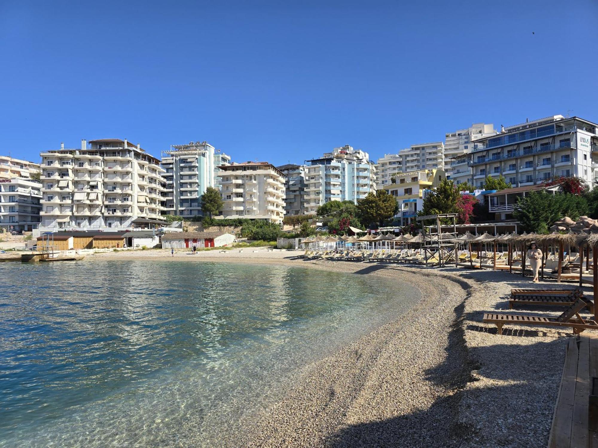 Apartments Blue Horizons Sarandë Esterno foto